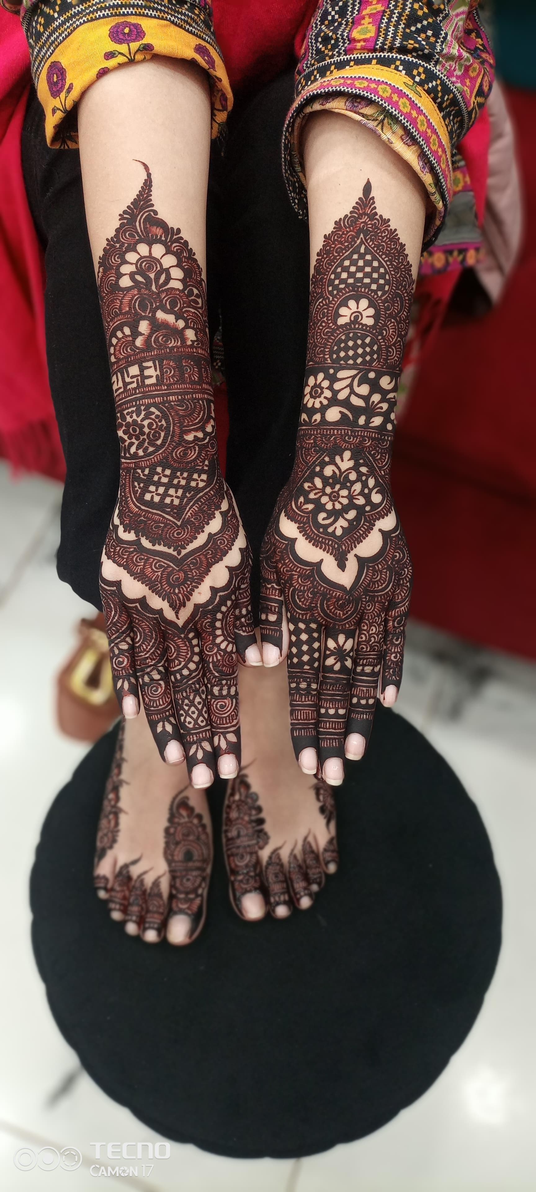Elbow Mehndi Design 4
