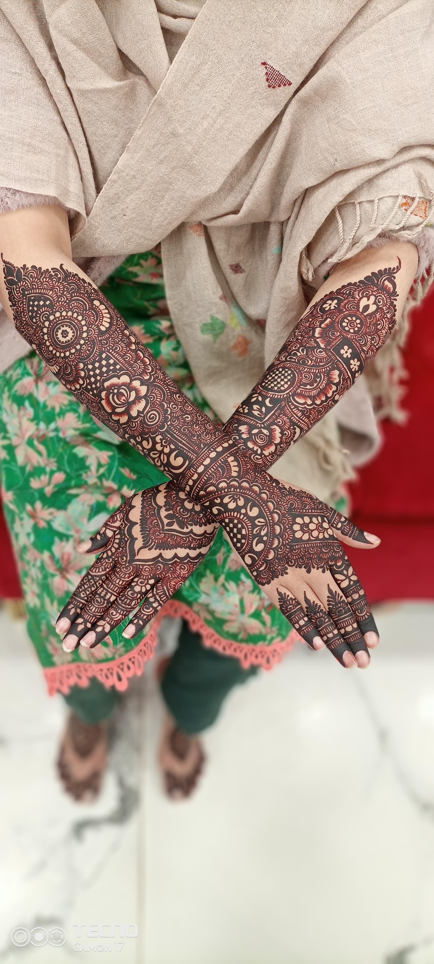 Modern Mehndi