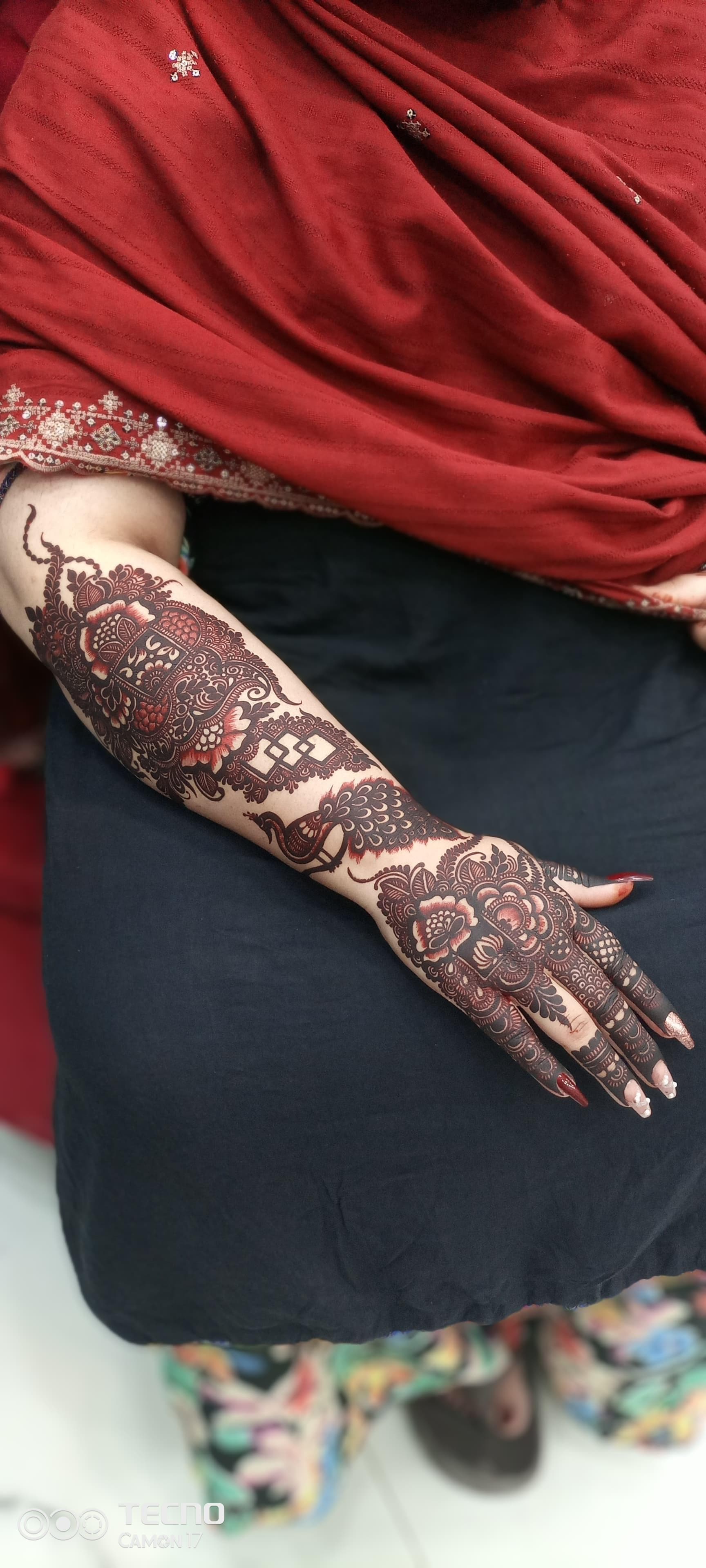 Elbow Mehndi Design 4