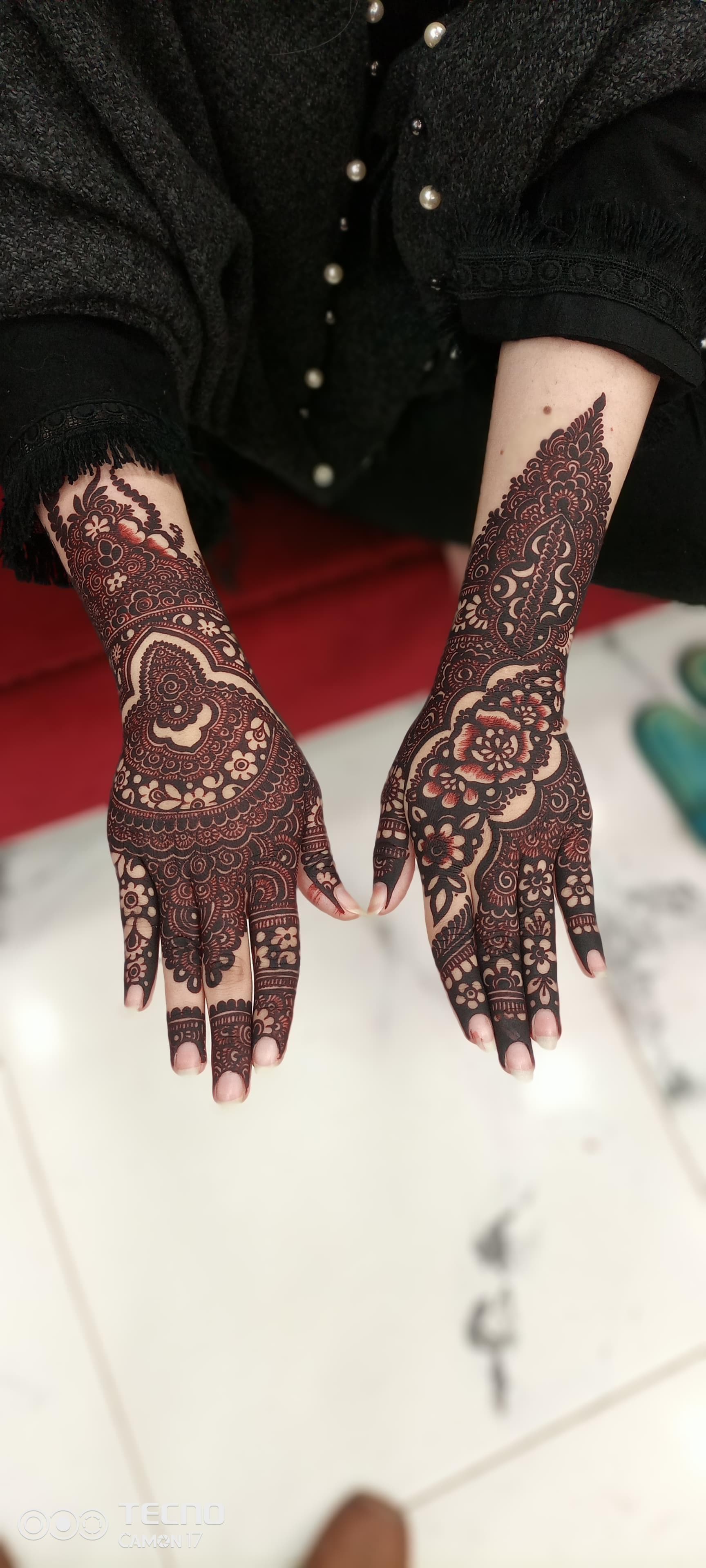 Quarter Mehndi Design 4