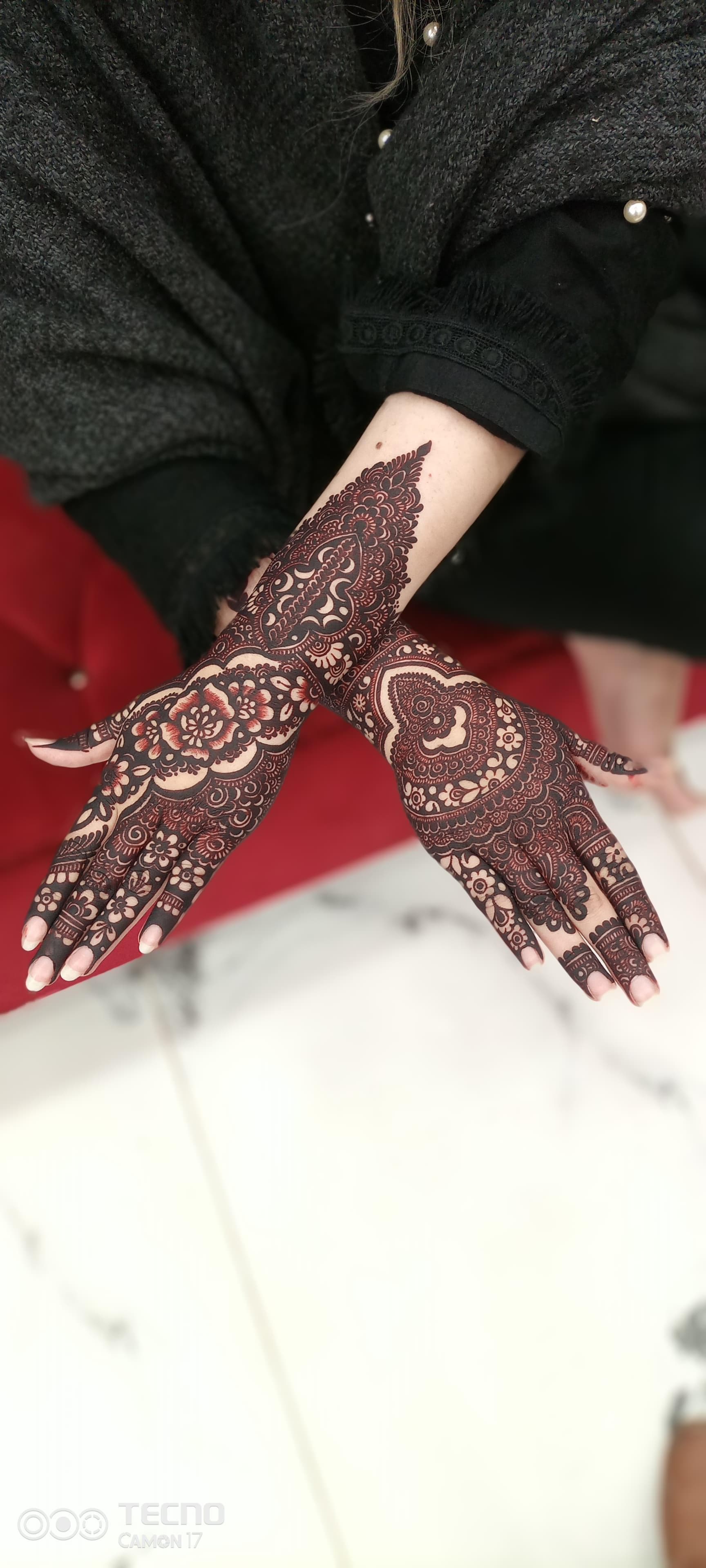 Quarter Mehndi Design 4