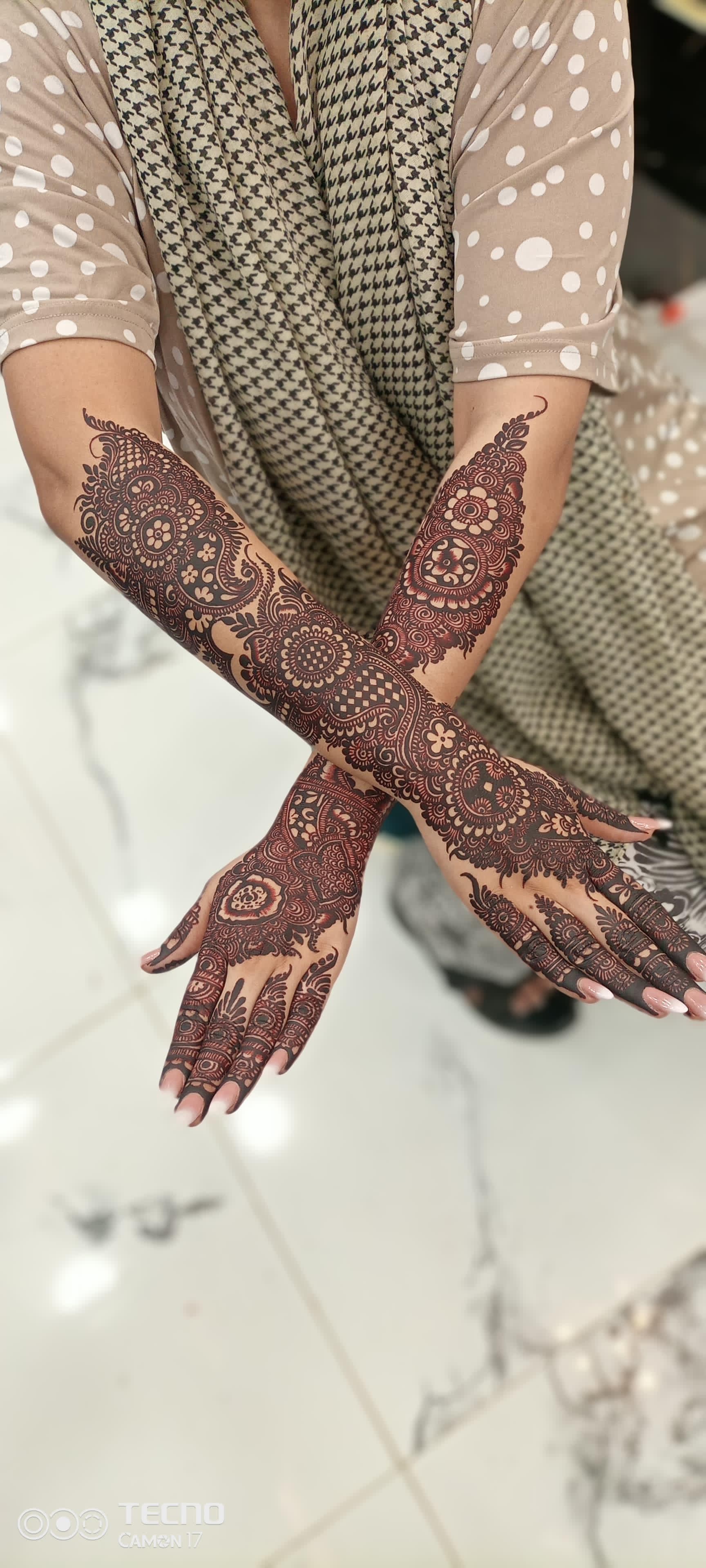Hassan Signature Design 4